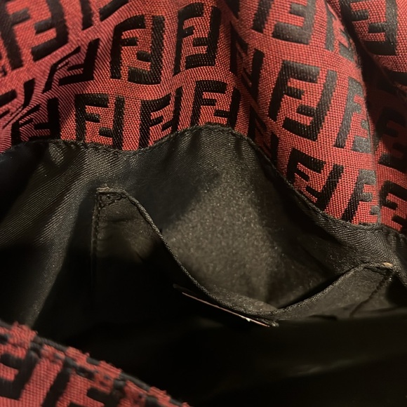 Fendi Baguette Bag - Picture 6 of 9